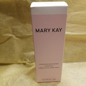Mary Kay Hydrating Moisturizer brand new in box